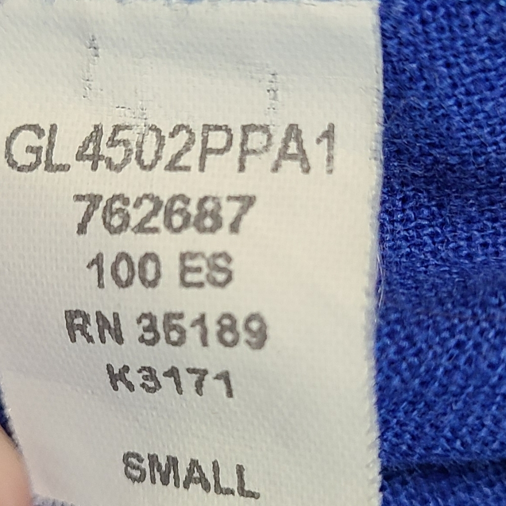 Blue Fin Woman's Scrubs, Size: Small Color: Blue - Picture 8 of 13